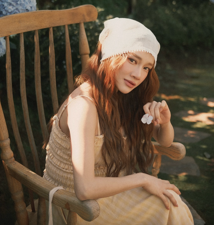 Nhã Phương từng chia sẻ bản thân tăng khoảng 11kg khi mang thai lần ba. Ảnh: FBNV