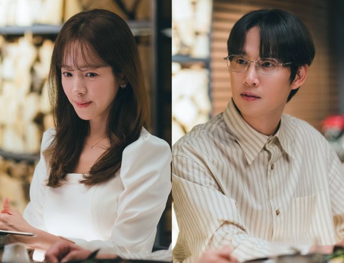 Han Ji-min và Park Sung-hoon trong phim The Practical Guide to Love