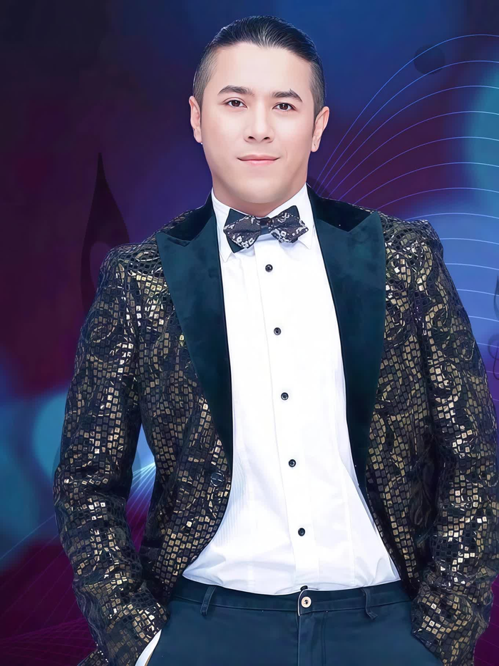 Kasim Hoàng Vũ từng là cái tên đình đám làng nhạc Việt những năm 2000.