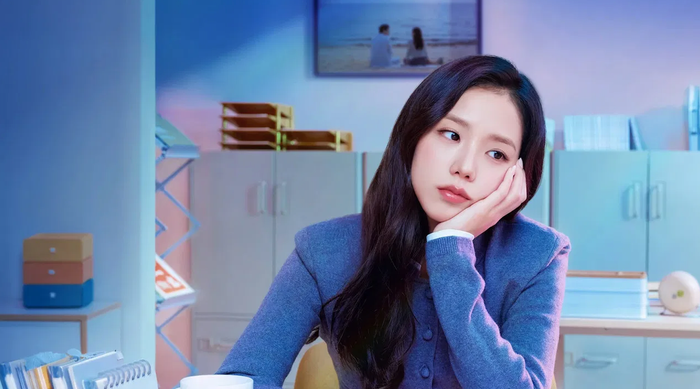 Đây là dự án Netflix nhận được nhiều sự chú ý khi quy tụ Jisoo (BlackPink) và Seo In Guk trong vai chính. Phim kể về một nhà sản xuất webtoon kiệt sức với cuộc sống thực tế và quyết định đăng ký dịch vụ hẹn hò thực tế ảo. Thông qua nền tảng này, cô trải nghiệm những mối tình được thiết kế riêng. Tuy nhiên, khi ranh giới giữa thế giới ảo và đời thật bắt đầu mờ nhạt, cuộc sống của cô cũng trở nên phức tạp hơn.