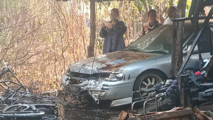 Ông cụ đi tập thể dục để vợ ở nhà một mình, gục ngã trước cảnh tượng sau khi trở về Ảnh 2