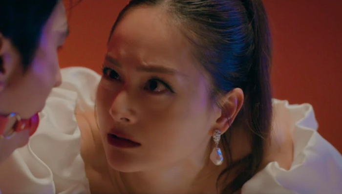 Tạo hình của Lan Phương trong một dự án phim giờ vàng VTV, khẳng định phong độ diễn xuất đỉnh cao. - Ảnh: VFC