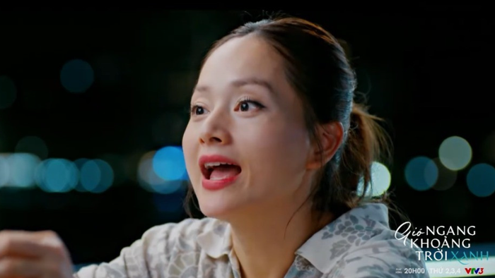 Tạo hình của Lan Phương trong bộ phim giờ Vàng Gió Ngang Khoảng Trời Xanh đã đánh dấu sự trở lại đầy mạnh mẽ của nữ diễn viên. - Ảnh: NSx