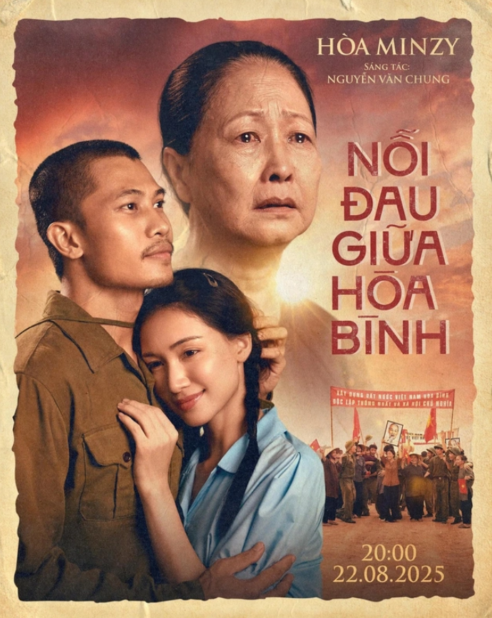 Hòa Minzy thể hiện ca khúc Nỗi Đau Giữa Hòa Bình trong Mưa Đỏ.&nbsp;