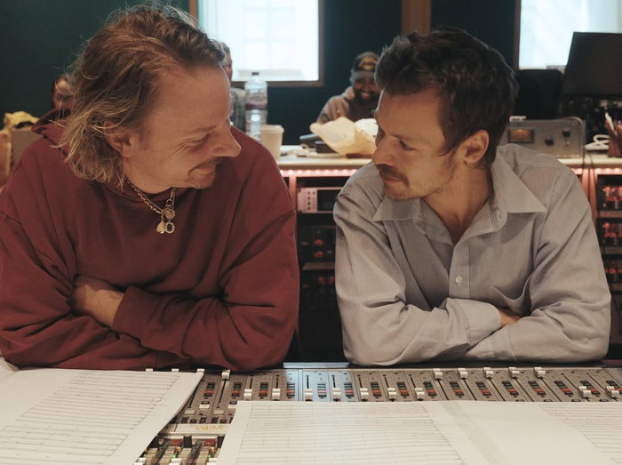 Harry Styles trở lại sau 4 năm: Cuộc thử nghiệm táo bạo hay canh bạc mạo hiểm? Ảnh 5