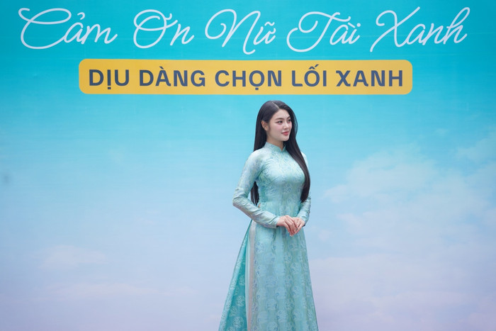 Á hậu Dương Ngọc Ánh gửi những lời chúc tốt đẹp đến những tài xế nữ nhân dịp 8/3.