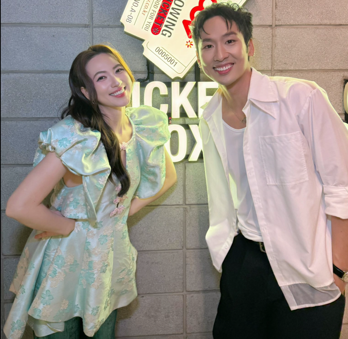 Thành tích của Báu Vật Trời Cho cho thấy sức hút không hề giảm nhiệt của Tuấn Trần và Phương Anh Đào (Ảnh: FBNV).