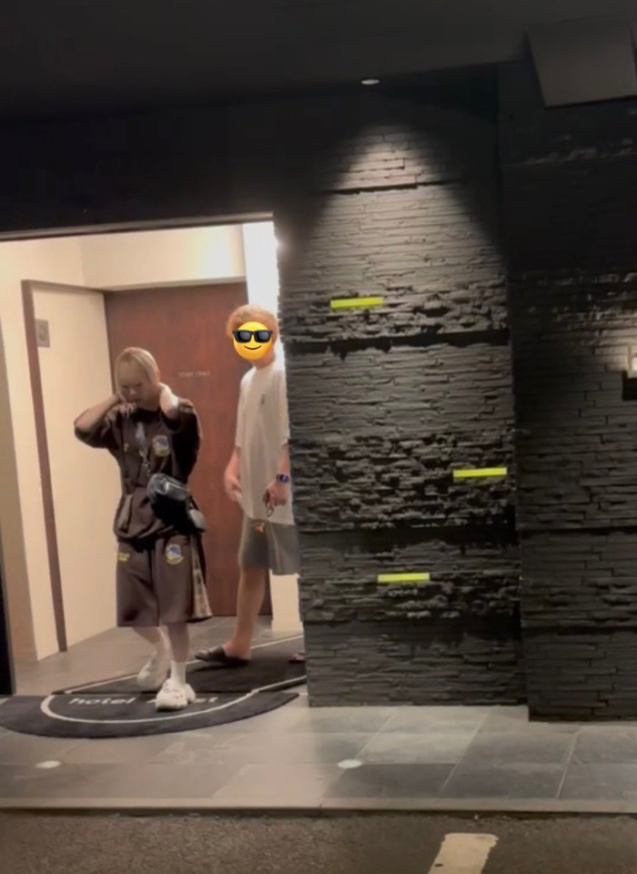 Nữ ca sĩ bị bắt gặp tại khách sạn cùng một người đàn ông, cộng đồng mạng 'dậy sóng' Ảnh 2