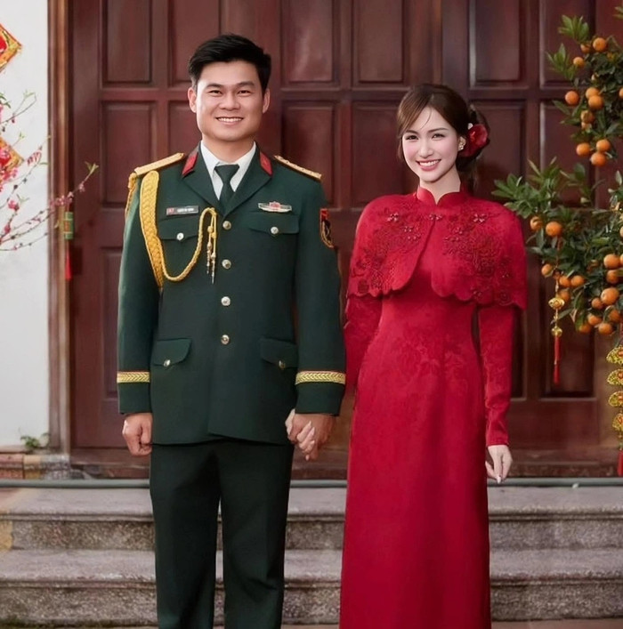 Hoà Minzy nắm tay bạn trai quân nhân.