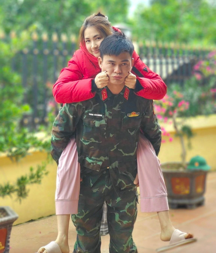 Hòa Minzy nhận được tình cảm, sự yêu mến từ phía gia đình chồng sắp cưới. Ảnh: FBNV