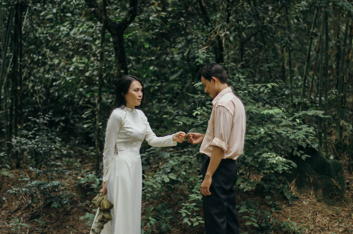 Hành trình hợp tác của cặp đôi bắt đầu từ năm 2017 với MV Đừng Hỏi Em.