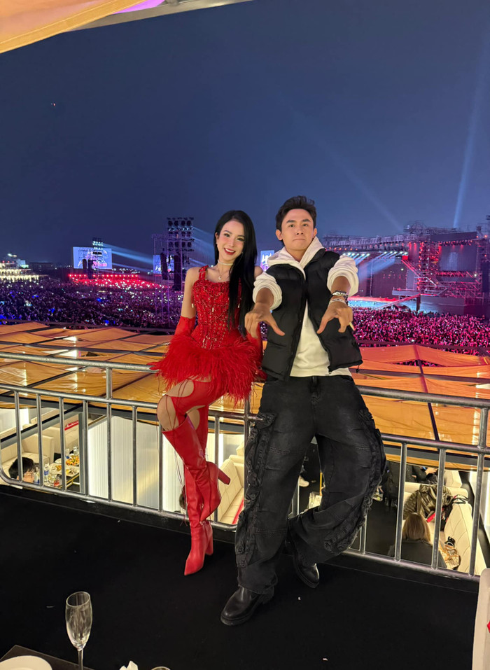 Diệp Lâm Anh hiện có chuyện tình hạnh phúc bên Phạm Kiên.