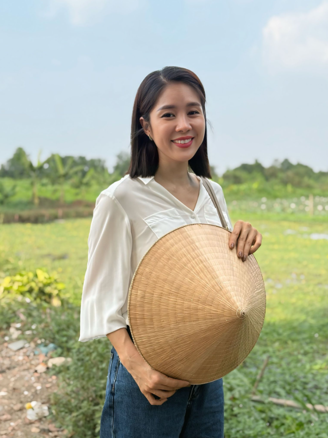 Lê Phương được khán giả nhận xét ngày càng đằm thắm ở tuổi 40