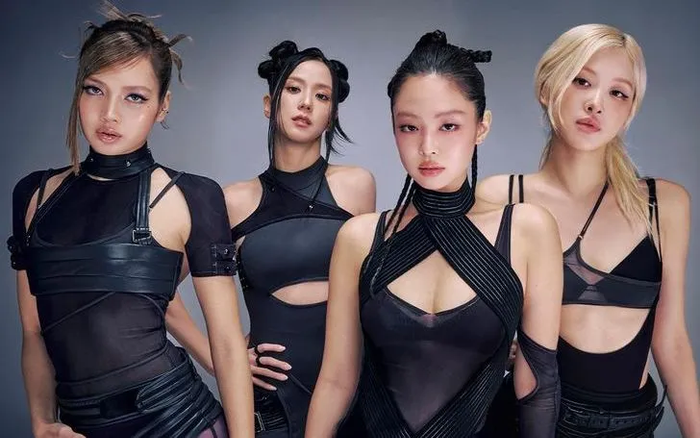 BLACKPINK chính thức trở lại với đội hình đầy đủ trong sản phẩm âm nhạc mới đây.