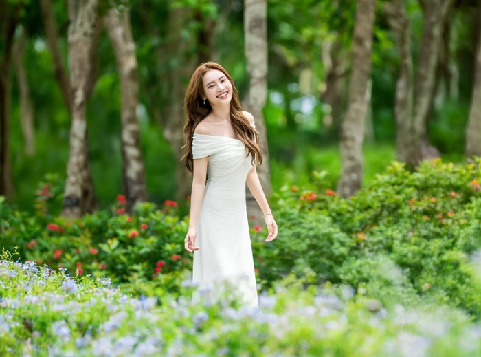 Ở tuổi 36, Ninh Dương Lan Ngọc chọn triết lý 'sống chậm', ưu tiên cho cuộc sống