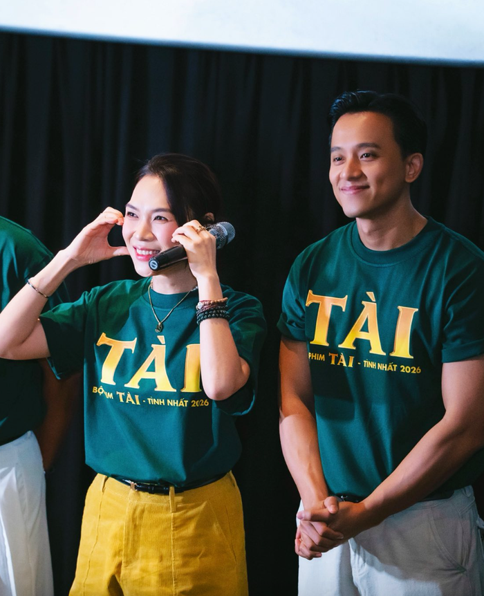 Mỹ Tâm và Mai Tài Phến tại buổi cinetour giao lưu với khán giả (Ảnh: FBNV).