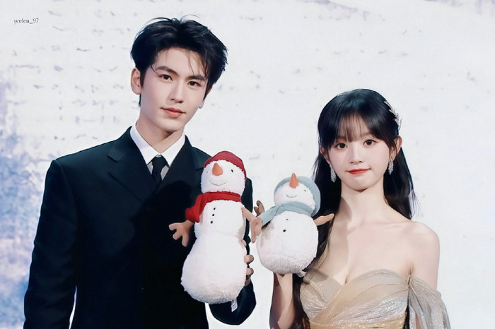 Sự kết hợp giữa Trương Lăng Hách và Điền Hi Vi cũng trở thành chủ đề được nhắc đến nhiều.