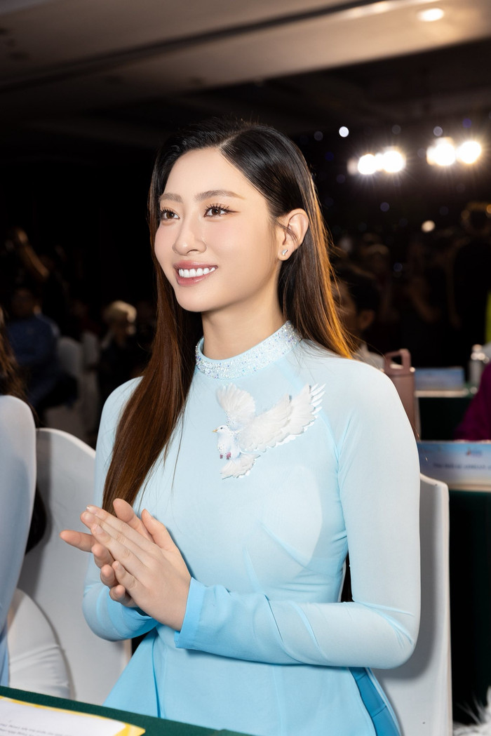 Trước đó Lương Thùy Linh đã quay trở lại với công việc sau một thời gian đón Tết Nguyên đán cùng gia đình. Ảnh: FBNV