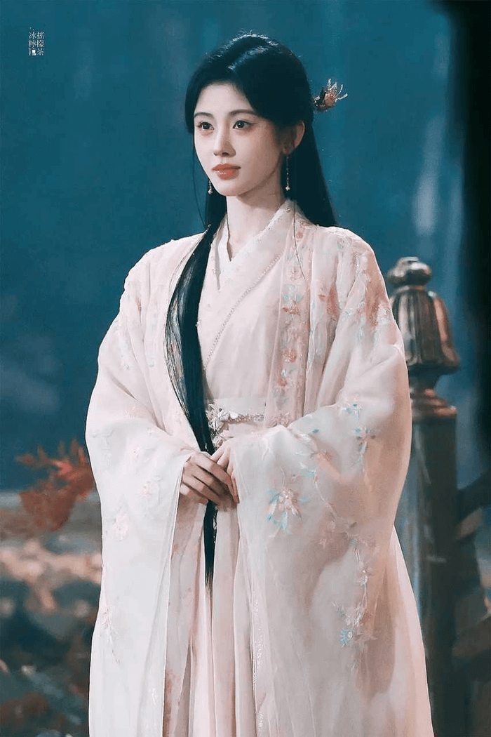 Cúc Tịnh Y đang vướng ồn áo trốn thuế. (Ảnh: Sohu)