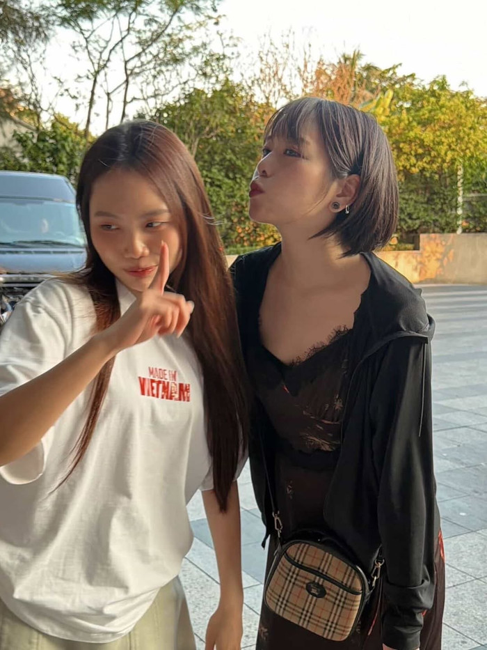 Phương Mỹ Chi và Miyuna đã có màn hội ngộ tại TP.HCM.