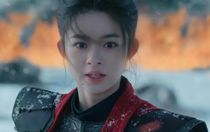 Hoàng Dương Điềm Điềm gây tranh cãi khi đảm nhận vai Sở Kiều ở độ tuổi còn rất trẻ