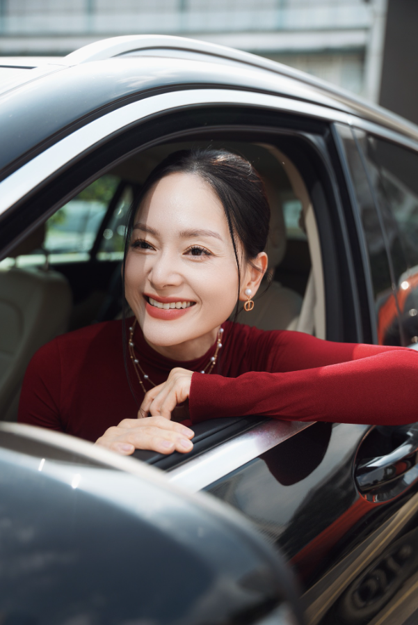 Lan Phương thu hút sự chú ý khi chia sẻ hành trình tìm lại chính mình sau biến cố