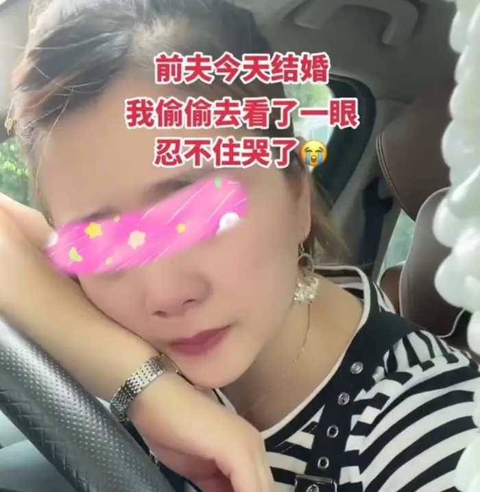 Đi đám cưới chồng cũ, người phụ nữ 'ngã quỵ' khi nhìn thấy mặt cô dâu Ảnh 4