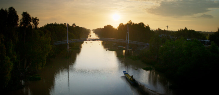 Bối cảnh miền Tây mang đến màu sắc hình ảnh đặc trưng cho bộ phim