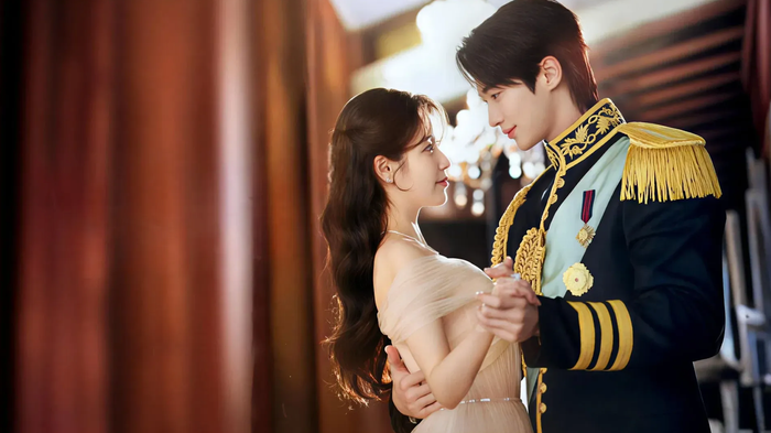 Tạo hình sang trọng, bối cảnh xa hoa cùng phản ứng hóa học giữa hai diễn viên chính liên tục trở thành chủ đề thảo luận trên mạng xã hội.