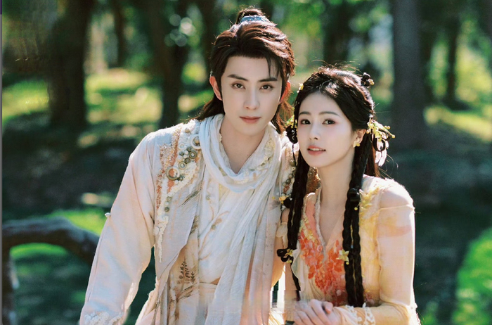 Bộ phim được chuyển thể từ tiểu thuyết Bạch Thước Thượng Thần, xoay quanh Bạch Thước - con gái út của phủ Tướng quân quyết tâm tu tiên để báo đáp ân cứu mạng năm xưa. Trên hành trình này, cô gặp và cứu Phạn Việt, người thực chất là Yêu thần Tịnh Uyên đang trong quá trình luân hồi. Từ mối quan hệ mang tính lợi dụng ban đầu, cả hai dần đồng hành qua nhiều thử thách, cùng trừ gian diệt bạo và nảy sinh tình cảm sâu sắc, trong khi thân phận thật sự của Bạch Thước cũng dần được hé lộ.