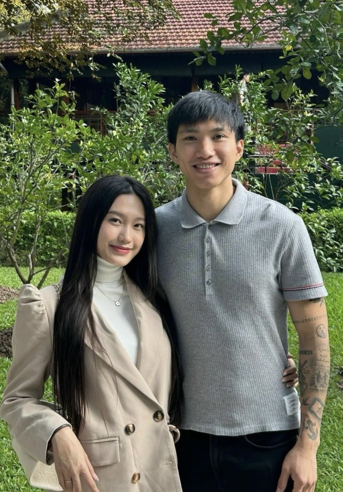 Hành trình yêu nhau của Doãn Hải My - Đoàn Văn Hậu khiến nhiều người ngưỡng mộ.