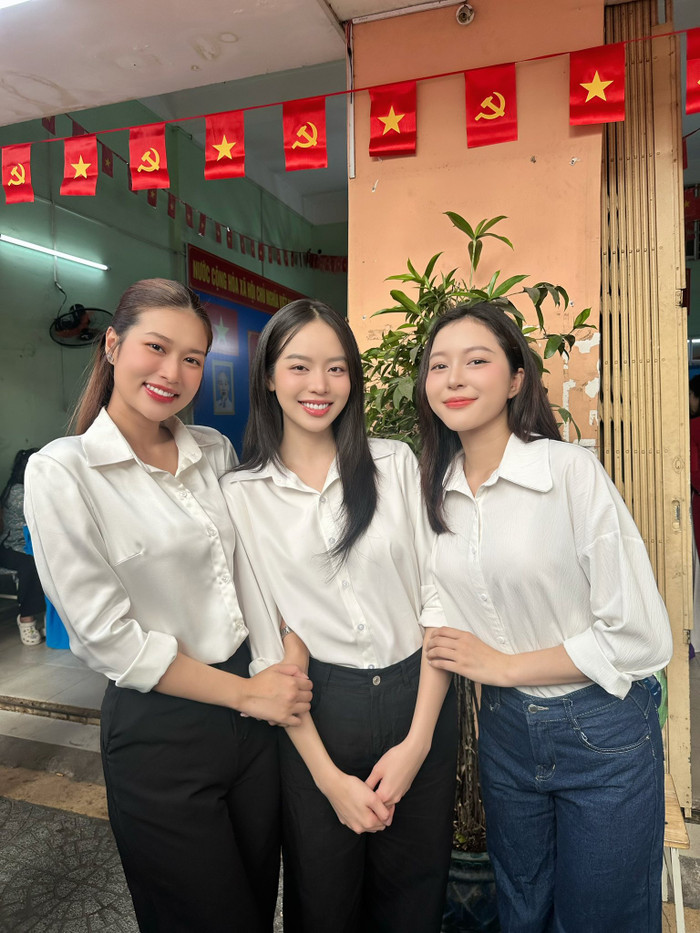 Thanh Thủy vốn sở hữu mối quan hệ thân thiết với nhiều hoa, á hậu ở trong giới showbiz. Ảnh: FBNV