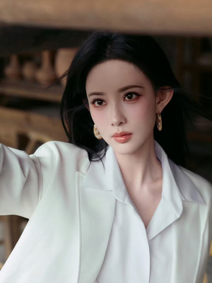 Người hâm mộ liên tục gửi lời chúc bình an đến Mạnh Tử Nghĩa trên các nền tảng mạng xã hội.&nbsp;