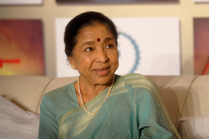 Asha Bhosle, người phụ nữ huyền thoại của Bollywood qua đời ở tuổi 92 Ảnh 2