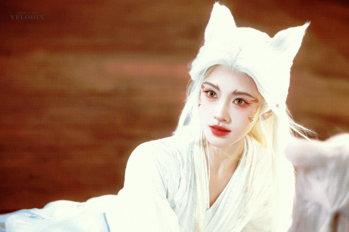 Nhiều người hâm mộ dành lời khen cho nhan sắc nổi bật của Cúc Tịnh Y.&nbsp;