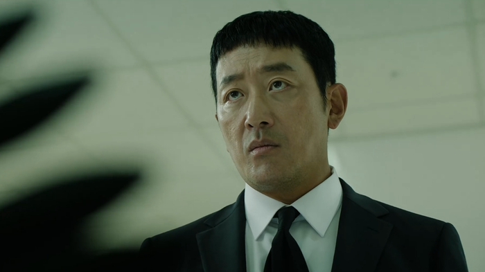 Mad Concrete Dreams xoay quanh nhân vật trung tâm tác phẩm là Ki Su Jong.&nbsp;