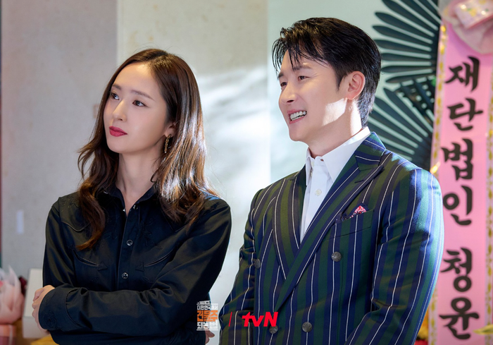 Mad Concrete Dreams hội tụ dàn diễn viên thực lực.&nbsp;