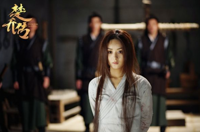 Trong Sở Kiều Truyện 1, Triệu Lệ Dĩnh đã trực tiếp tham gia nhiều cảnh hành động.&nbsp;