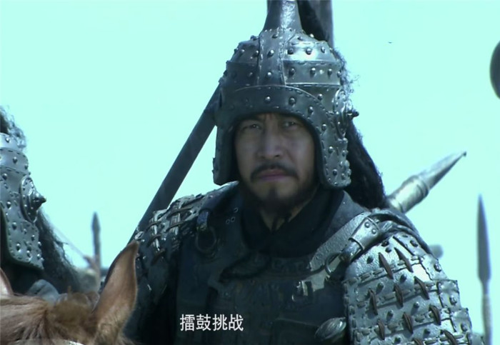 Nhan Lương bị áp sát tại trận Bạch Mã. - Ảnh: Sohu