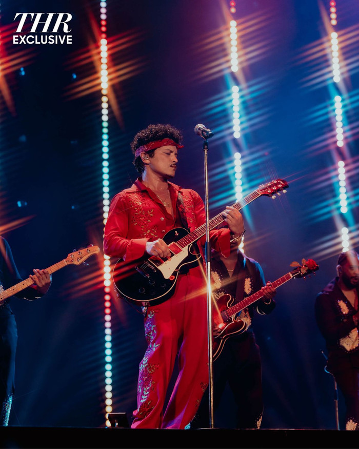 Las Vegas 'đổi tên đường' vinh danh Bruno Mars trong đêm mở màn tour diễn lịch sử Ảnh 1