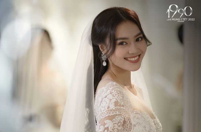 Tạo hình nhân vật Linh Lan trong phim 1990, cột mốc đánh dấu vai diễn điện ảnh gần nhất của Lan Ngọc trước khi chính thức tạm dừng lại với đường đua màn ảnh rộng. - Ảnh: ĐPCC