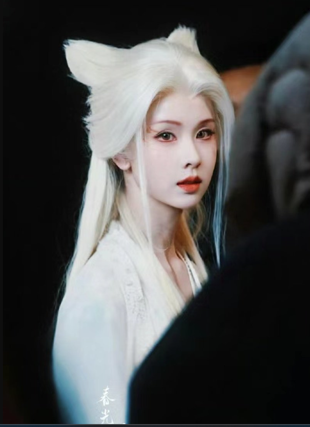 Vụ Vọng Ngôn do Trần Đô Linh đảm nhận.