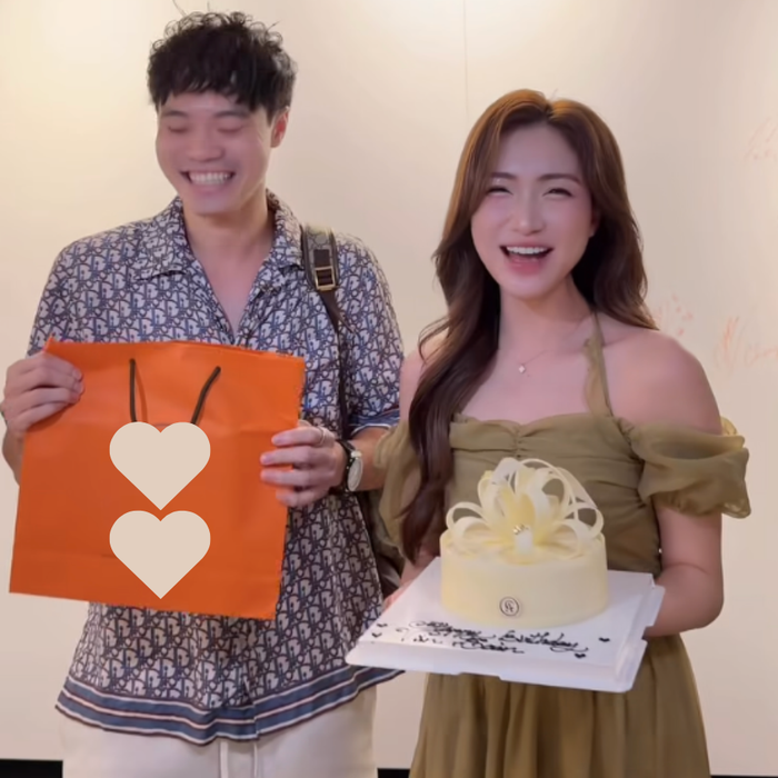 Hòa Minzy vui vẻ khi gửi lời chúc mừng sinh nhật đến Văn Toàn. Ảnh: FBNV
