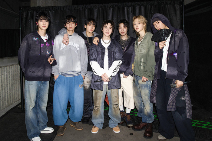 BTS nên dừng lại với Jin Ảnh 3