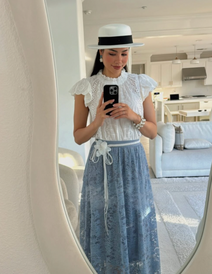 Phạm Hương có cuộc sống viên mãn sau nhiều năm rời showbiz.