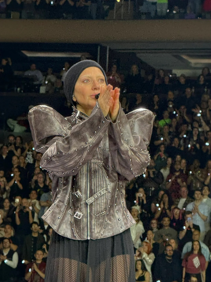 Kết thúc với Lady Gaga Ảnh 2