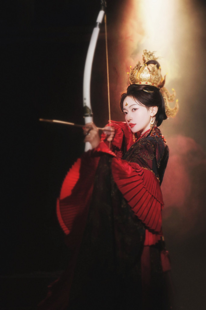 Tạo hình của Ngô Cẩn Ngôn trong Phượng Bất Tê.&nbsp;