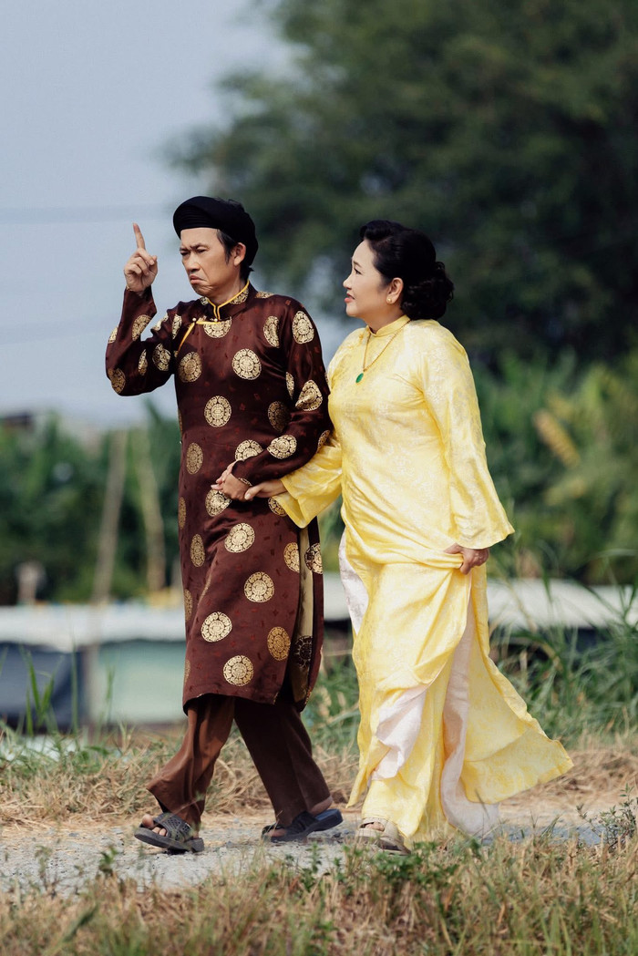 Hình ảnh hoài Linh đi rước dâu nhận được sự thích thú của nhiều khán giả.&nbsp;