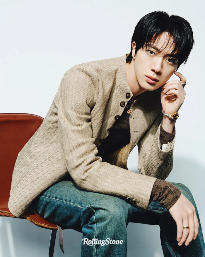 Jin lên tiếng về việc vắng mặt trong credit album BTS: 'Nếu tham lam, fan còn phải chờ lâu hơn' Ảnh 4