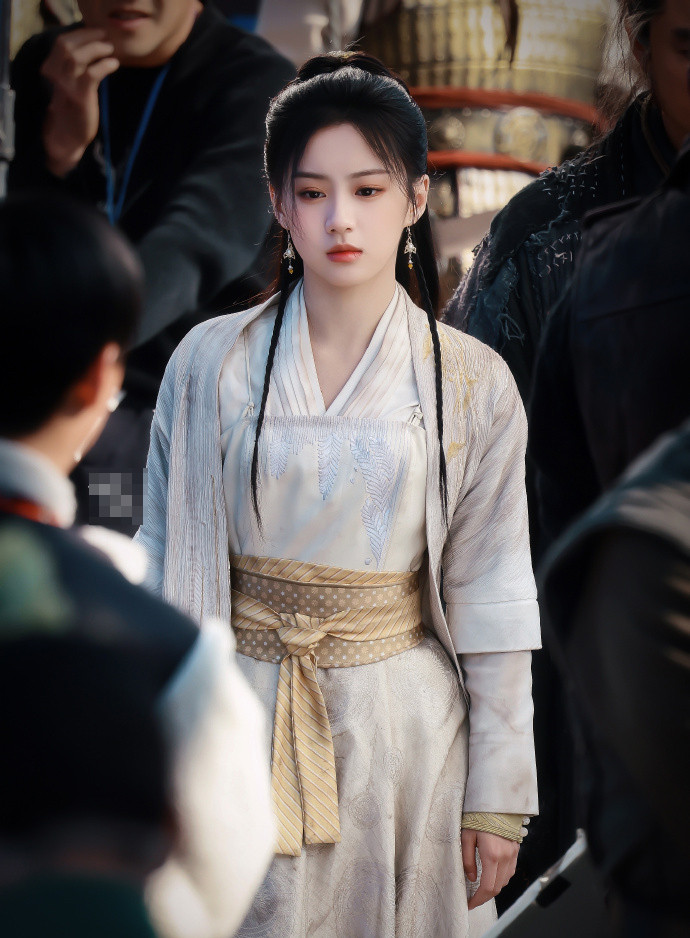 Dù nổi trội về trí tuệ, Hoàng Dung vẫn sở hữu nền tảng võ công đáng nể.